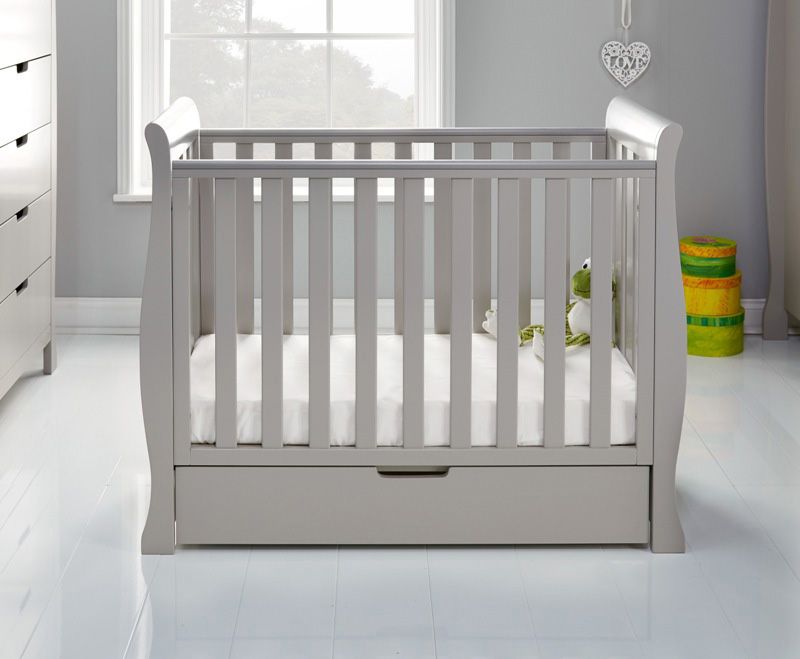 Stamford obaby cot on sale bed