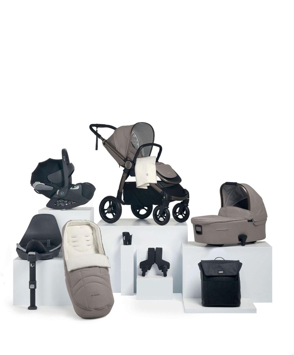 Mamas Papas Ocarro Pushchair 9 Piece Bundle with Cybex Cloud T Car Seat Base Studio